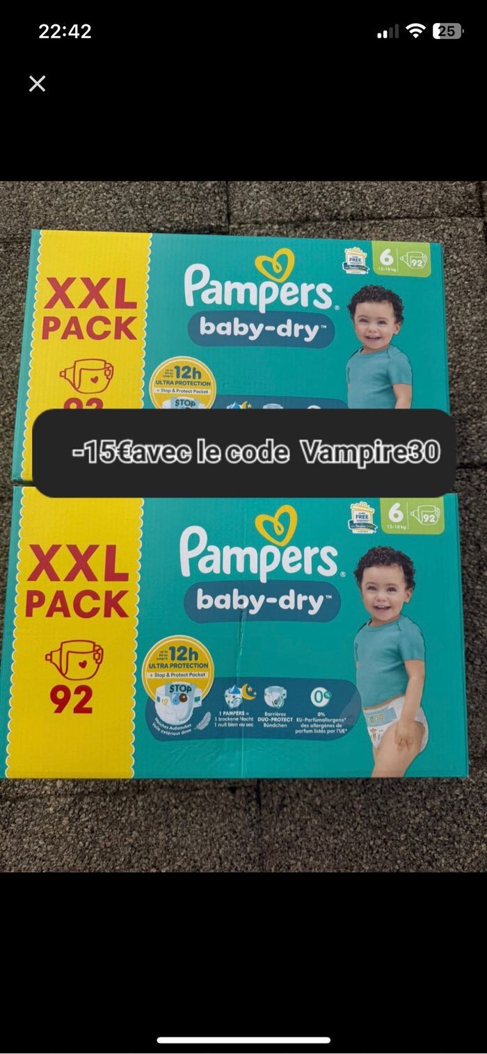 Deux cartons de couches taille 6