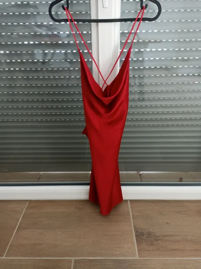 Robe rouge
