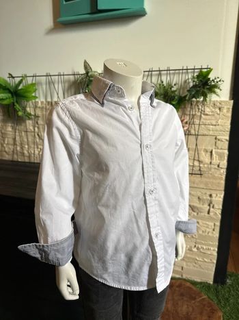 Chemise blanche et grise garçon 5 ans