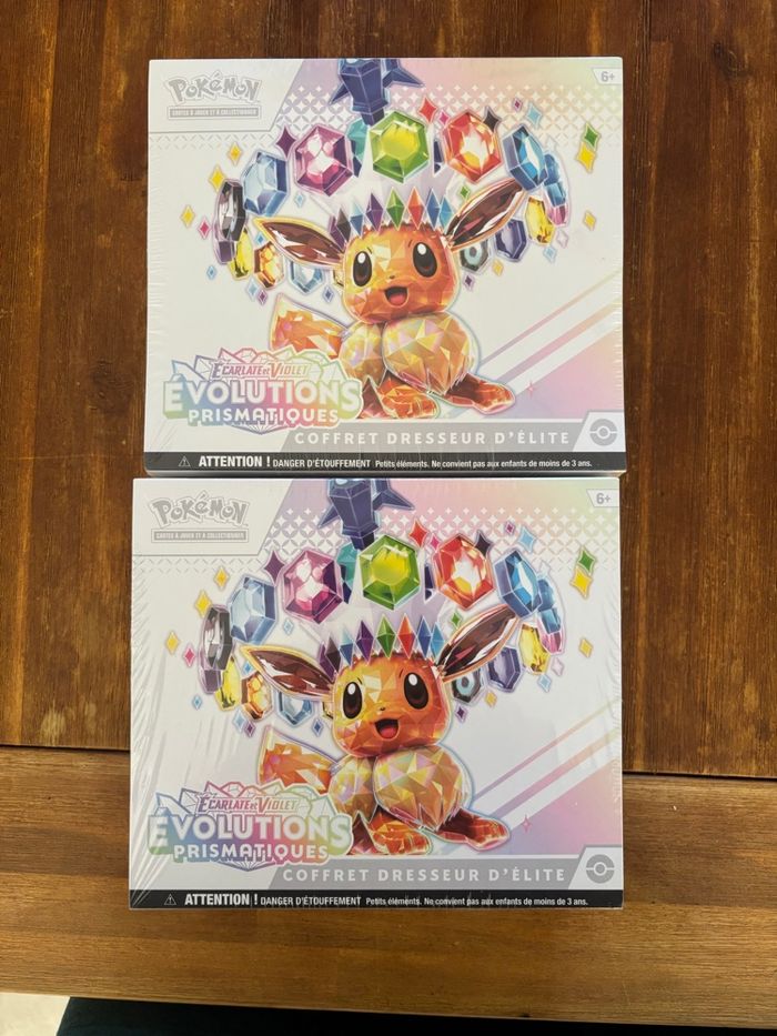 Lot 2 ETB évolutions prismatiques 8.5 scellé français