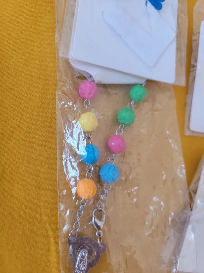 Lot bijoux bracelet croix et clou boucles d'oreilles coloré - photo numéro 6