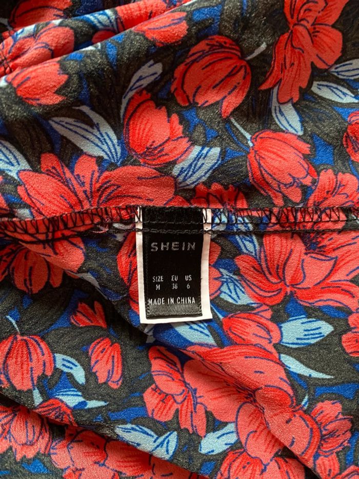 Robe à fleurs - photo numéro 4
