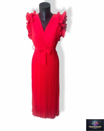 Robe longue plissée rouge Taille unique - Neuf 