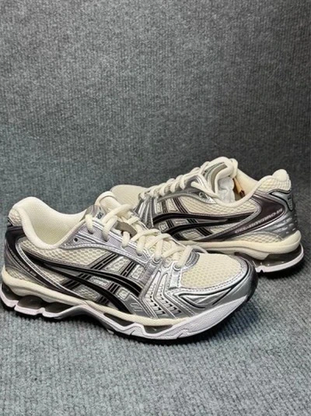 ASICS Gel-Kayano 14  Crème Noire  38