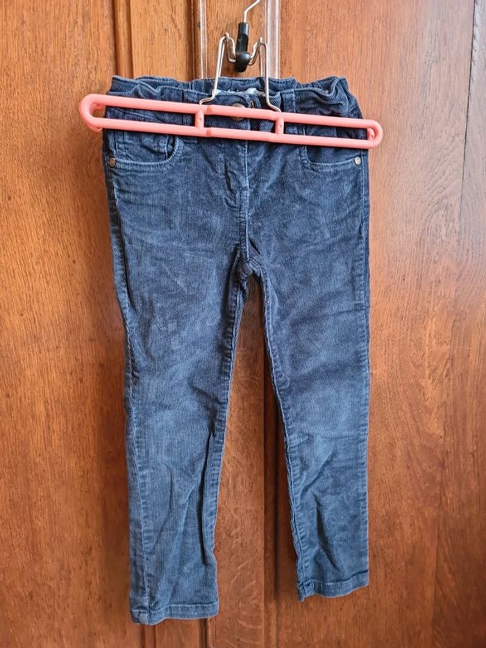 Pantalon velours côtelé 3- 4 ans tex