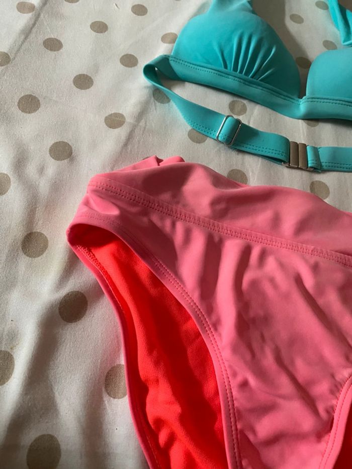 ensemble, maillot de bain, deux pièces dépareillées, turquoise et rose - photo numéro 4