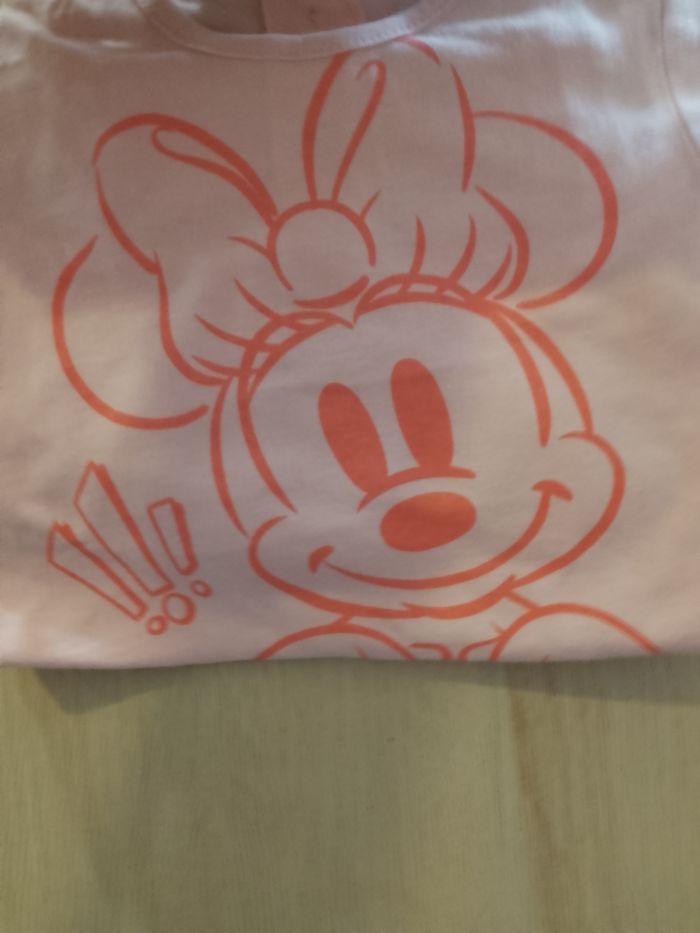 Lot vêtements 3 pièces Disney - photo numéro 3