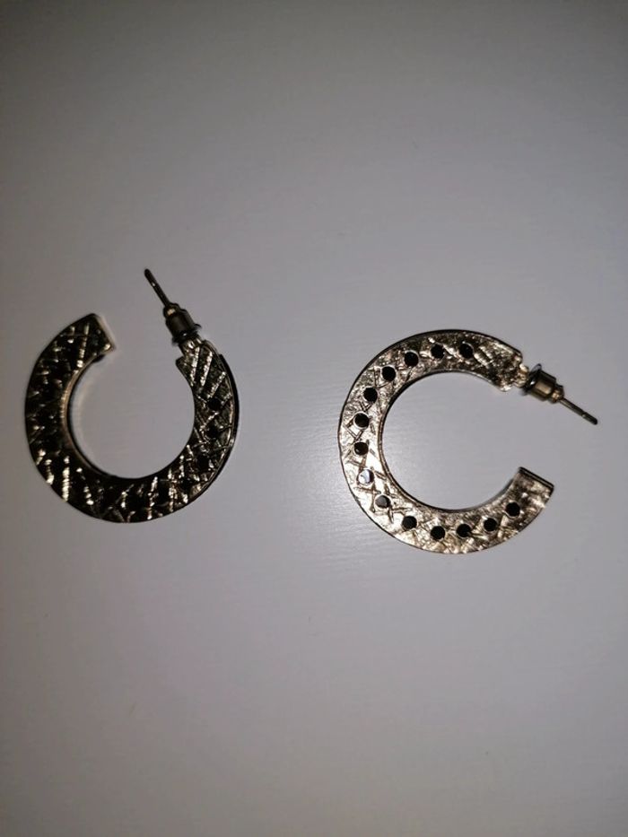 Boucle d'oreille - photo numéro 2