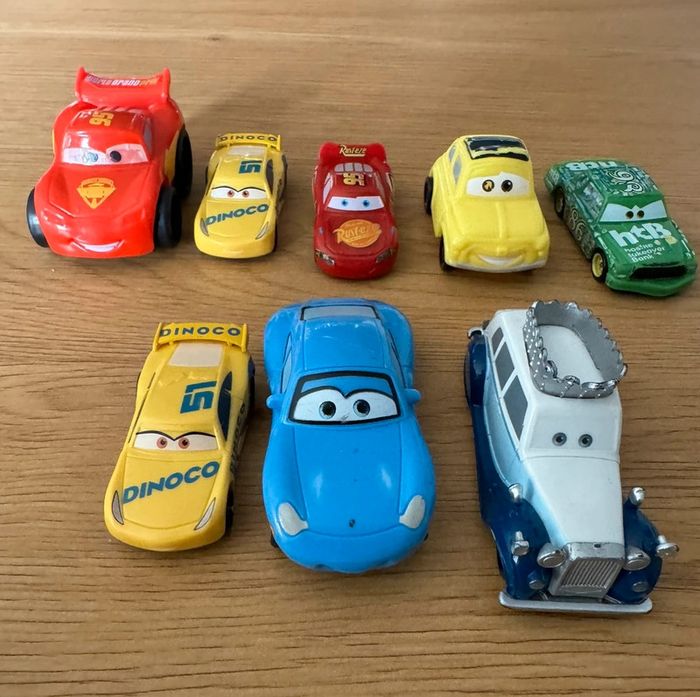 Lot véhicules plastique cars - photo numéro 2