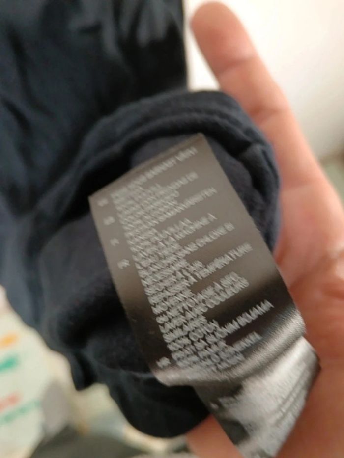 C2 pull noir H&M S - photo numéro 4