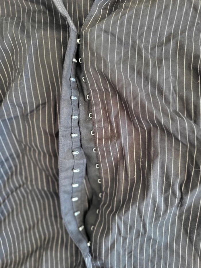 Magnifique chemise taille 40. - photo numéro 4