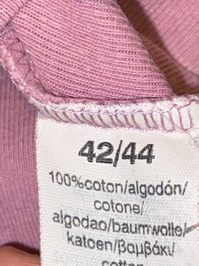 T shirt col V - photo numéro 4