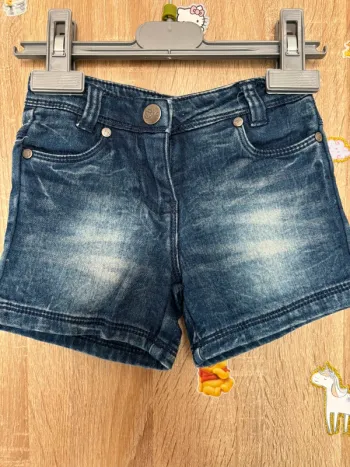 Short bébé