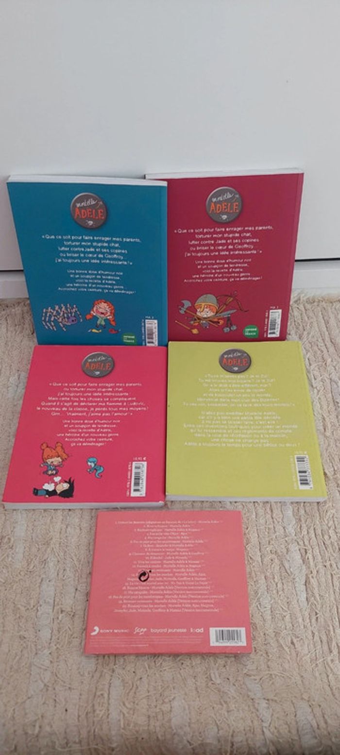 Lot de 4 BD Mortelle Adèle et 1 CD