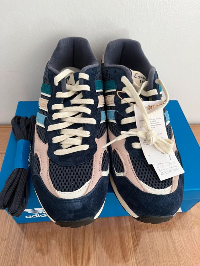 Baskets Adidas Torsion Neuves - photo numéro 2