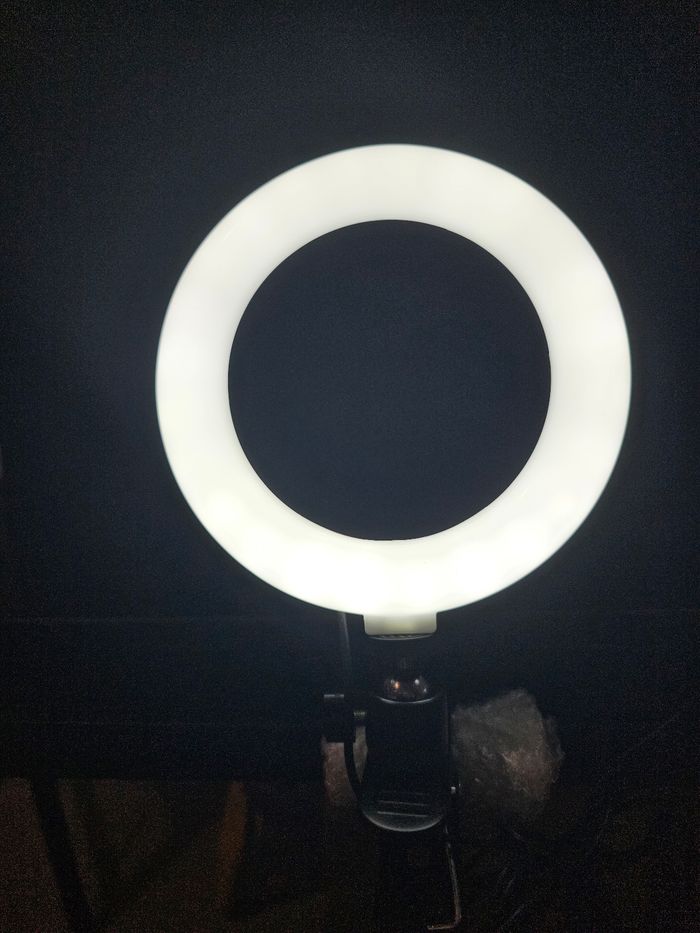 Anneau Lumineux LED pour Selfie et Vidéos - Neuf - photo numéro 5