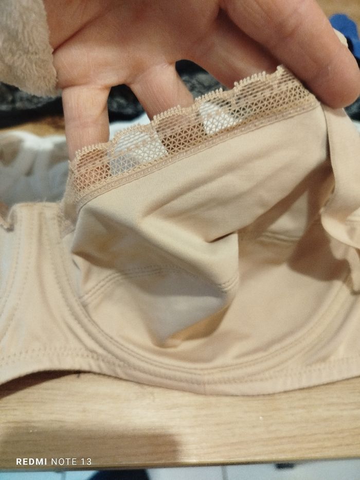 #kytie100Dfemme. 3 soutien gorge taille 100D - photo numéro 9