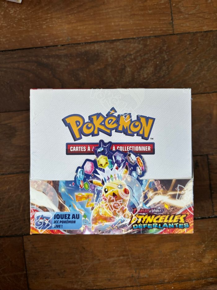 Display Étincelles Déferlantes EV8