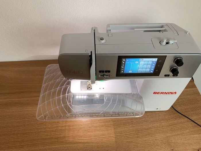 Machine à coudre Bernina B480 en très bon état - photo numéro 8