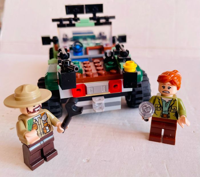 Lego - Jeep set 75935 - baryonix - photo numéro 6