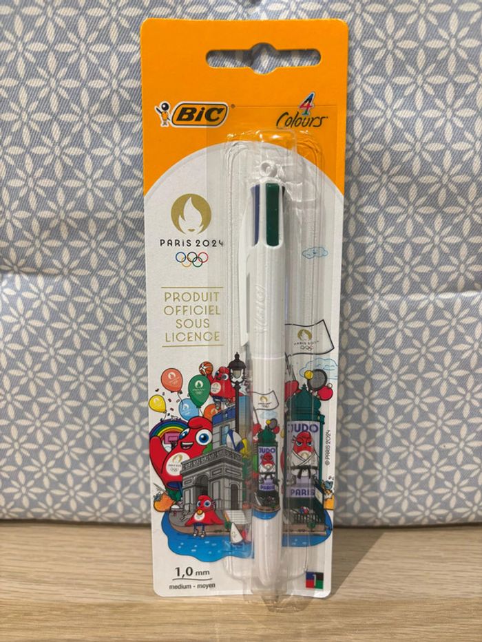 Stylo 4 Couleurs "La Phryge Olympique Monuments" JO Paris 2024