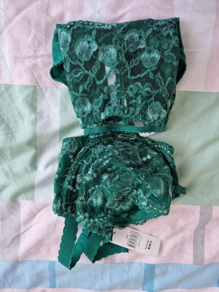 Sous-vêtements - photo numéro 4