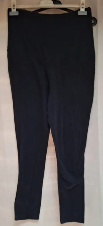 Legging maternité taille 42/44 en très bon état "kiabi"