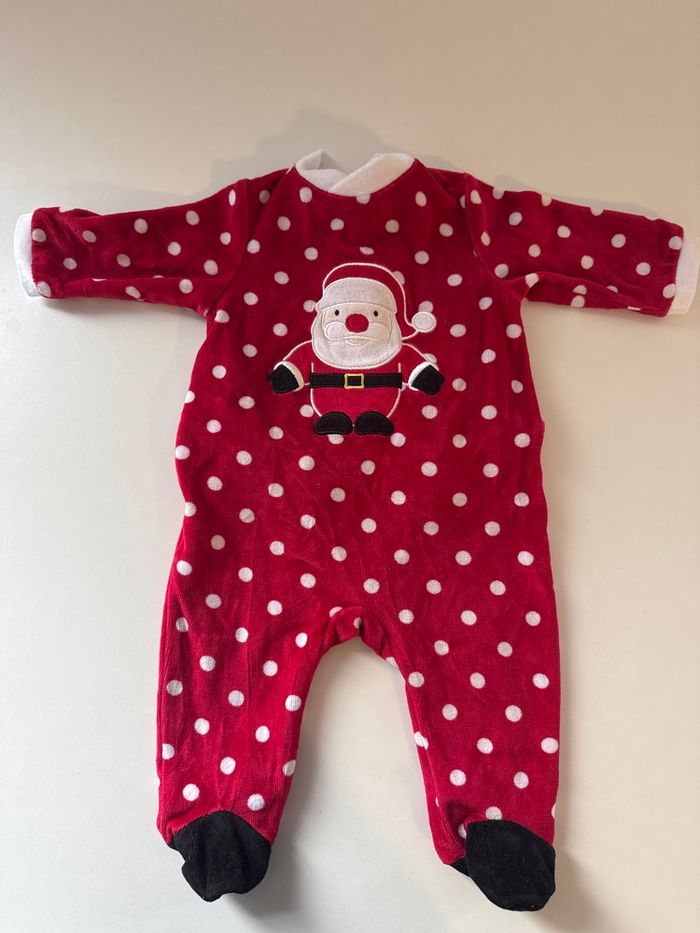 Pyjama velours 3 mois Père Noël