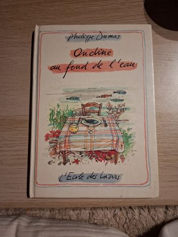 Ondine au fond de l'eau