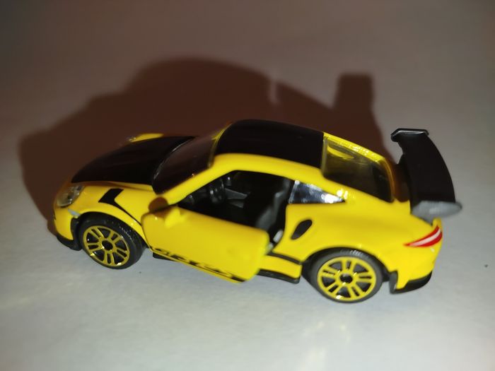Majorette Porsche 911 GT3 RS - photo numéro 10
