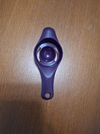 Séparateur à oeufs tupperware