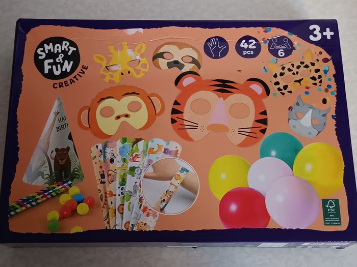 Set de décorations anniversaire smart and Fun Neuf à partir de 3 ans