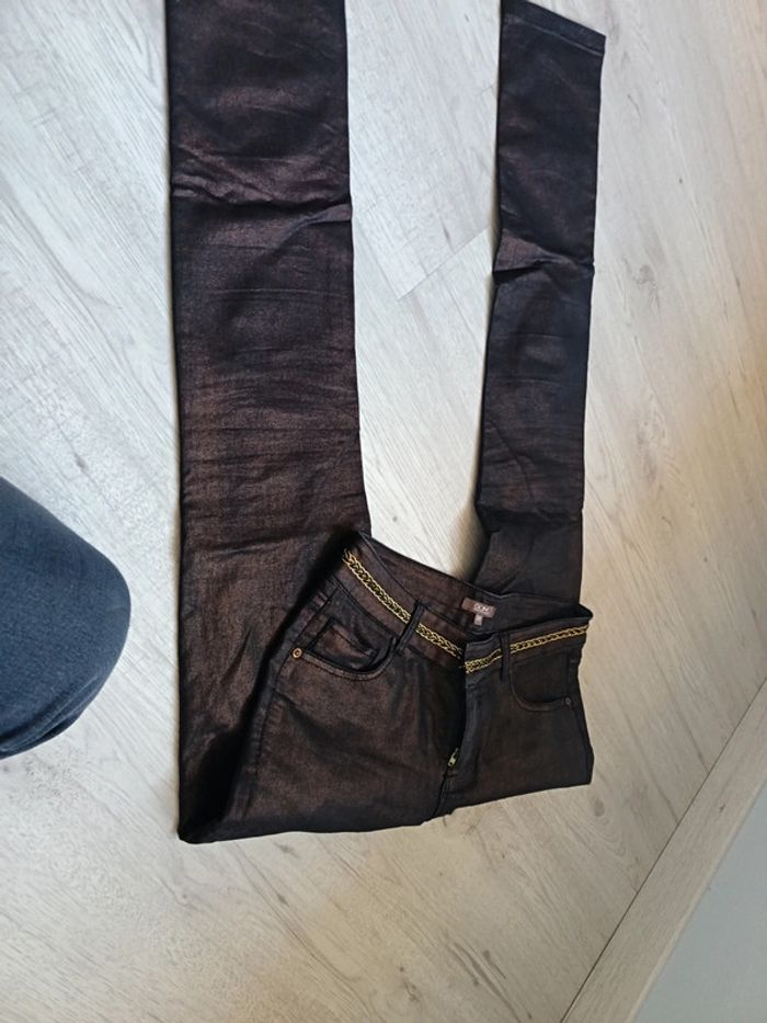 Pantalon femme 38 M grain de malice tbe brun satinée