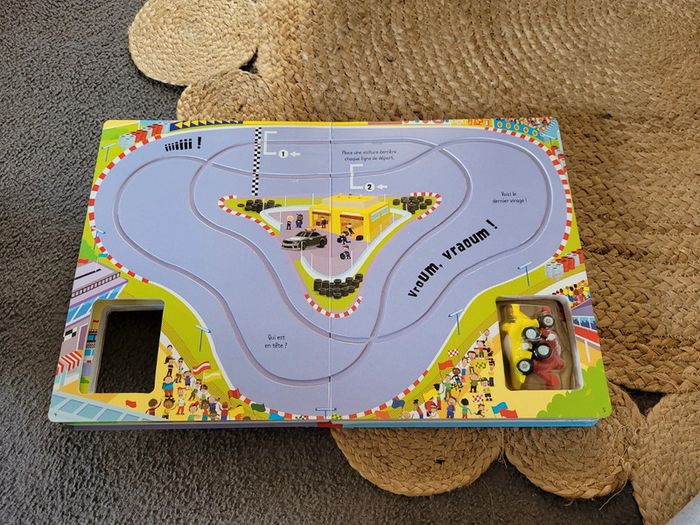 Livre enfants voiture de course et circuit - photo numéro 8