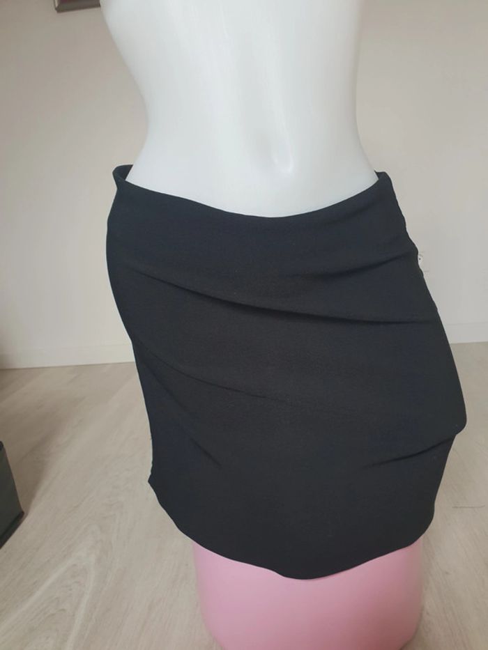 Jupe au dessus du genou