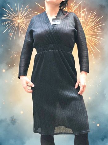 Robe de fêtes neuve valeur 85€ 😱