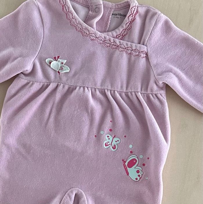 🌸 Pyjama bébé fille - vertbaudet - taille 1 mois 54 cm - photo numéro 2