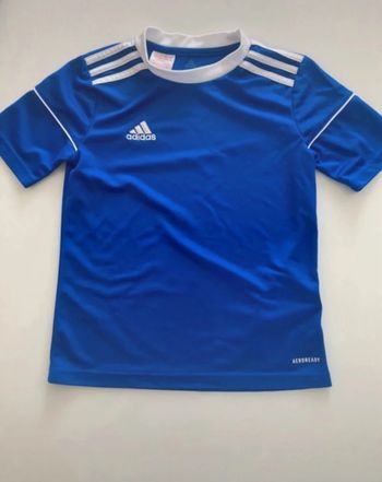T-shirt foot sport