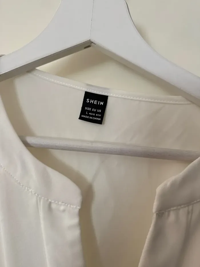 Haut blanc - photo numéro 2