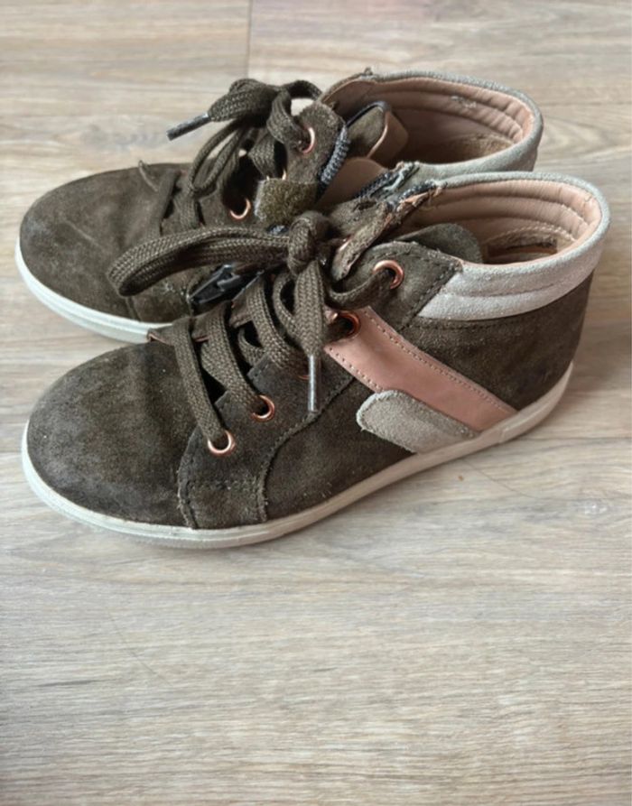 Jolie chaussures Aster fille taille 30 Aster Beebs