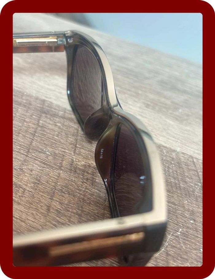 Lunette de soleil Givenchy verre carré année 2000 noir et doré - photo numéro 9