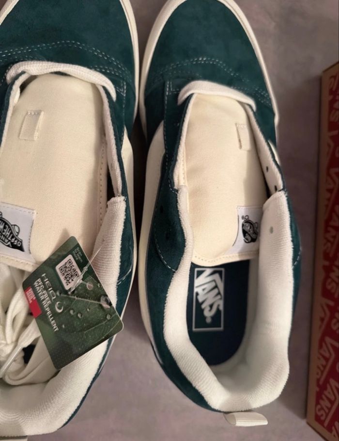 VANS cette - photo numéro 3