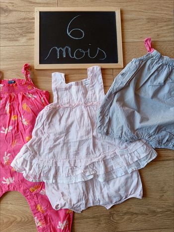 Lot de trois combinaisons d'été