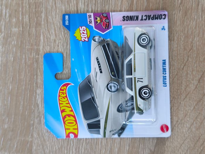 Hot wheels Porsche Ferrari Mustang lotus Mazda - photo numéro 9