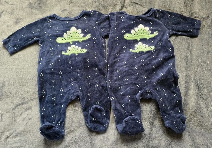 Lot de pyjama bébé en velours - photo numéro 2