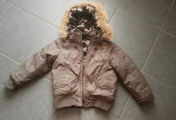 Blouson manteau taille 6ans