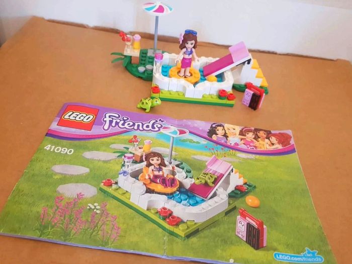Lego piscine 41090