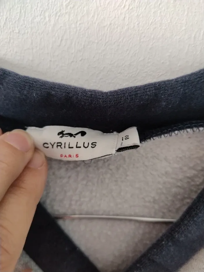 Gilet garçon à boutons - photo numéro 3