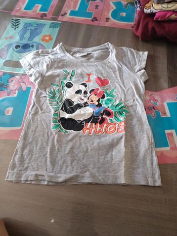 Tee-shirt manche courte Disney 5 ans