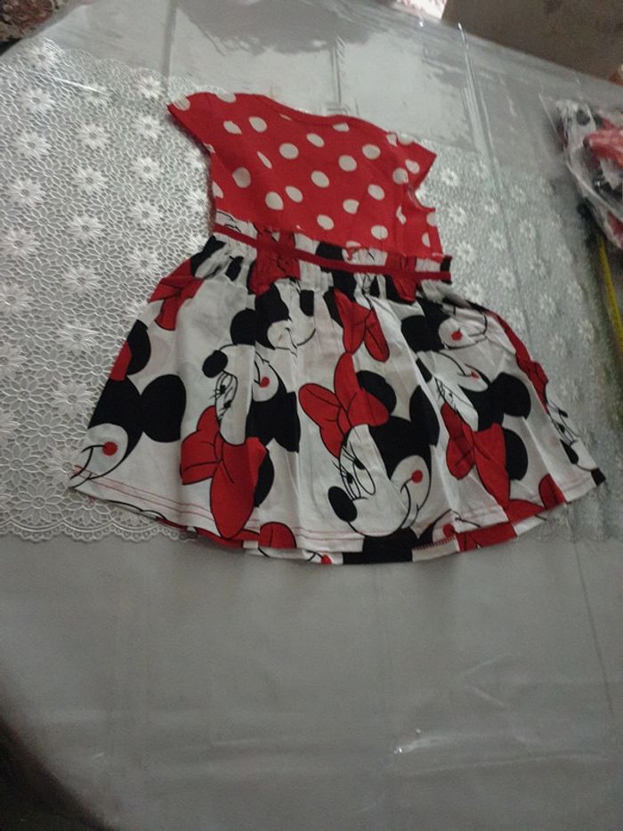 Robe neuve minnie 2 ans - photo numéro 3